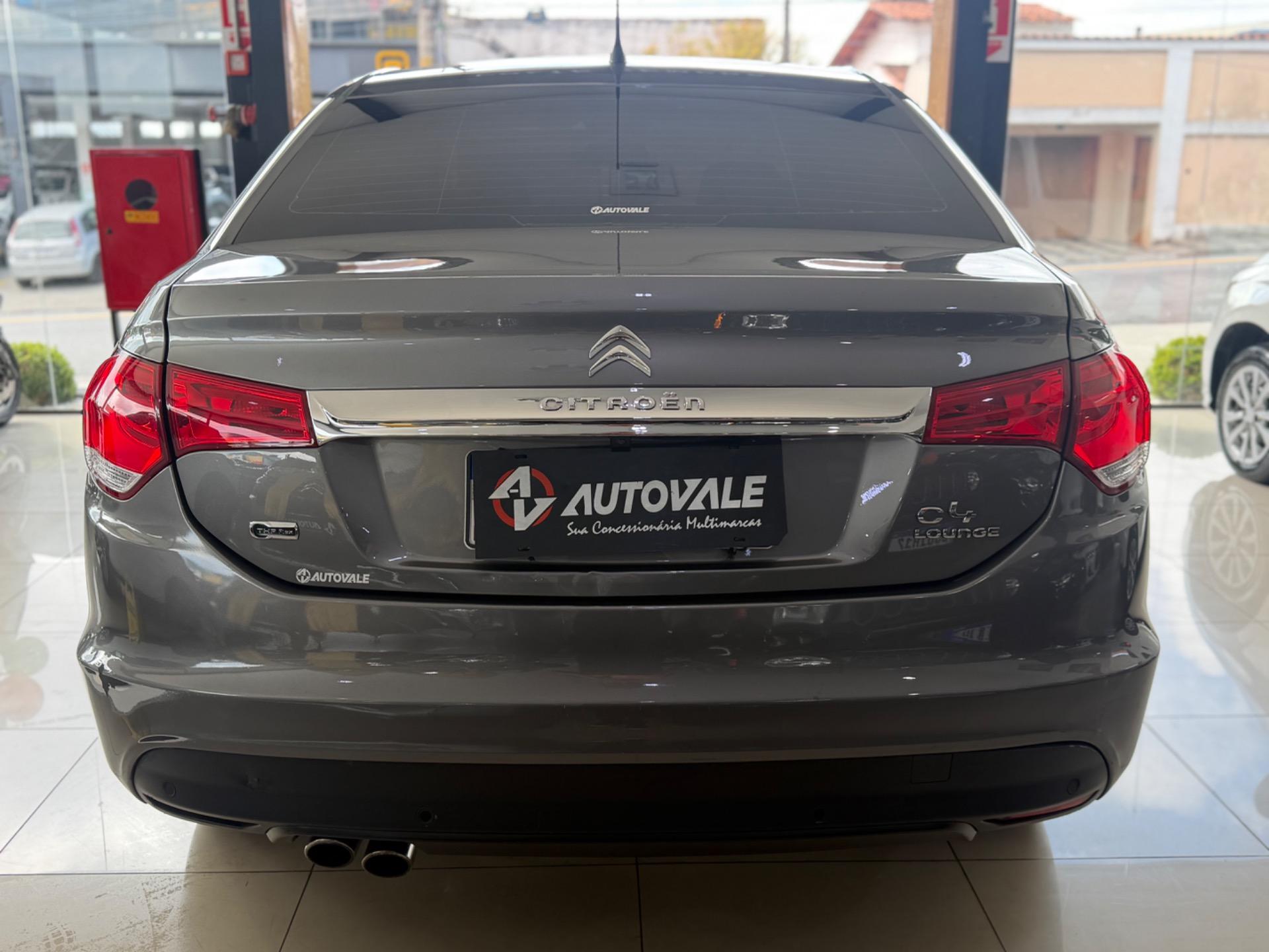 CITROEN C4 Sedan - Foto