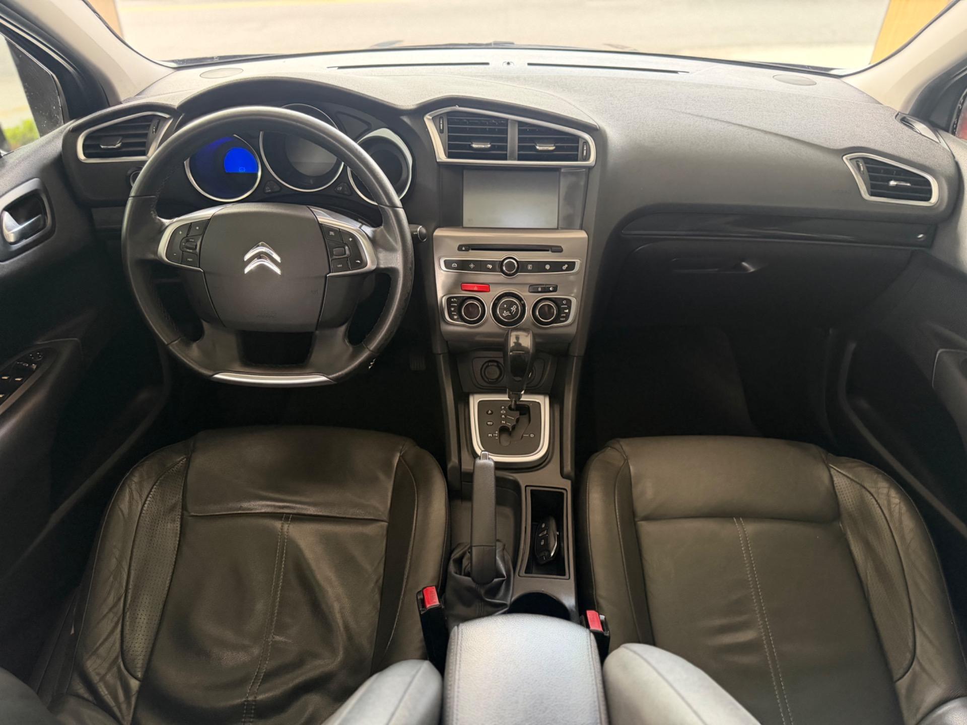 CITROEN C4 Sedan - Foto