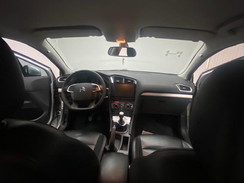 CITROEN C4 Sedan - Foto