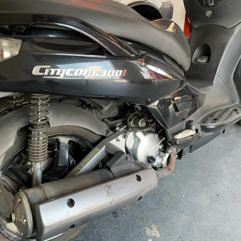 DAFRA Citycom 300 I - Foto