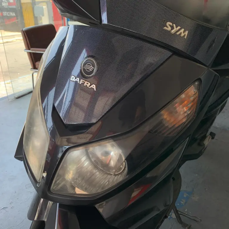 DAFRA Citycom 300 I - Foto