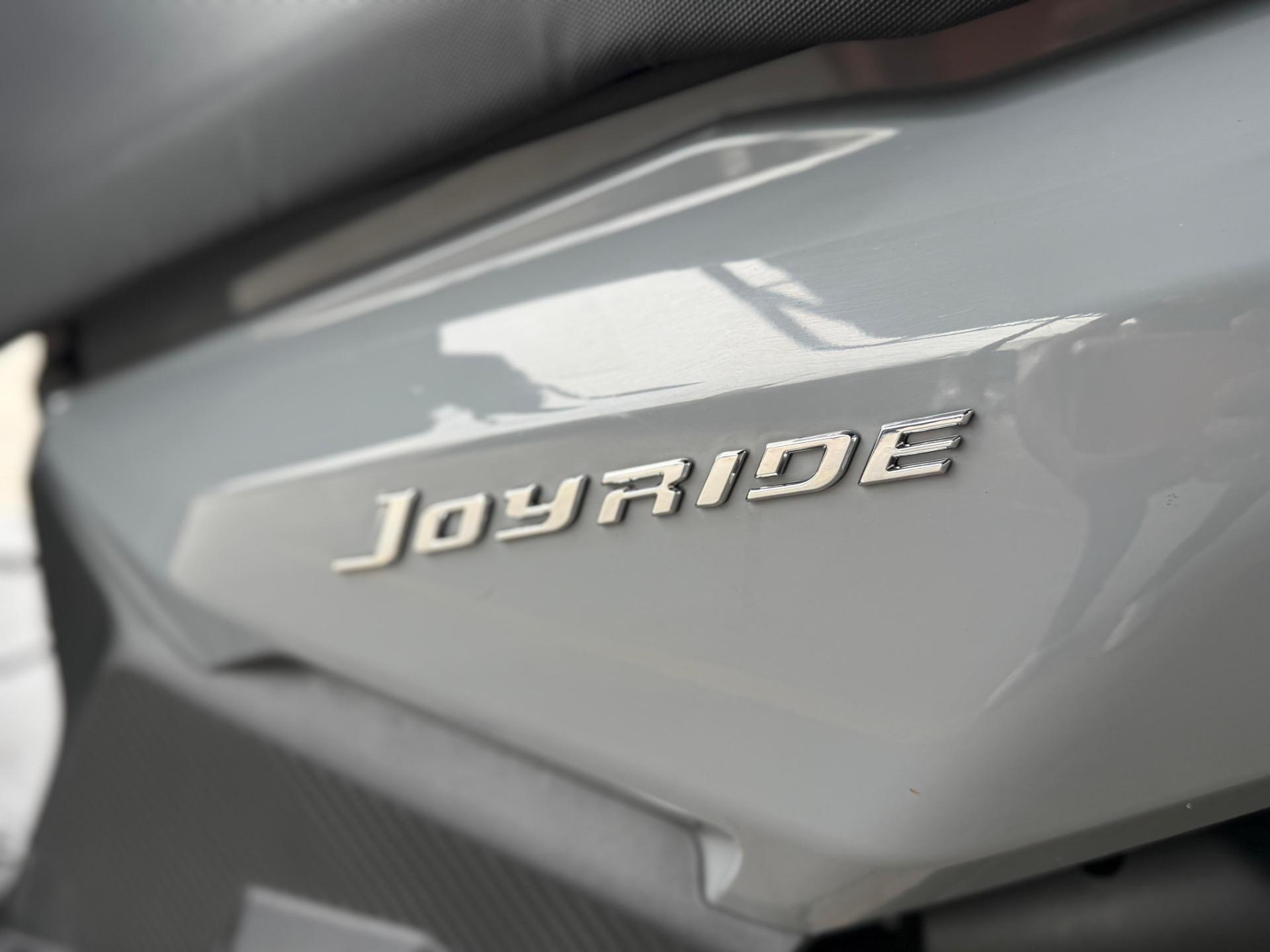 DAFRA Citycom 300 I - Foto