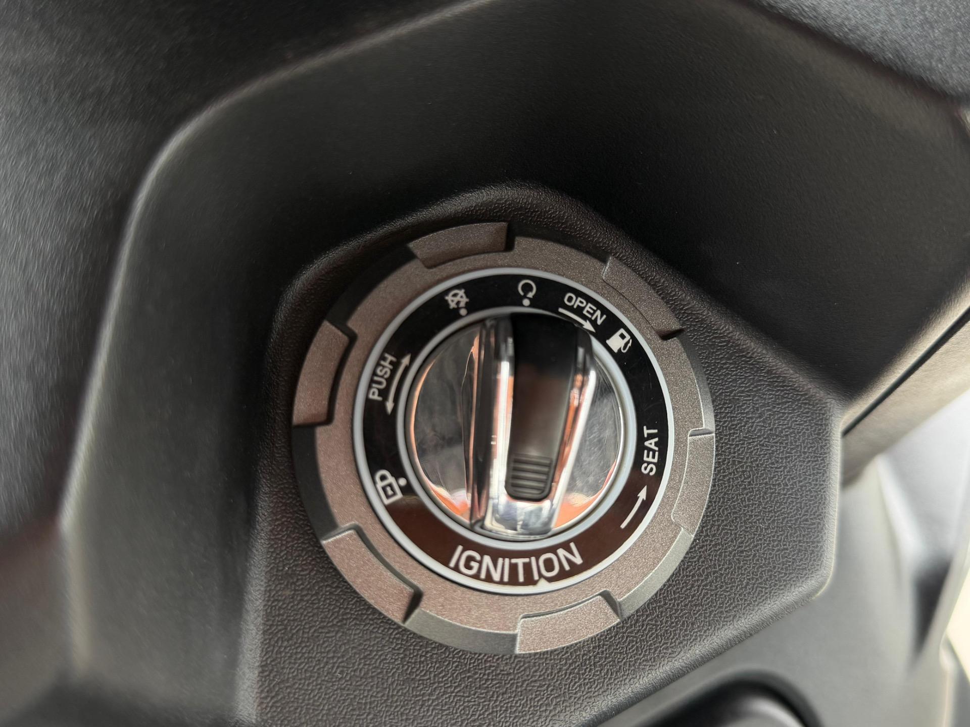 DAFRA Citycom 300 I - Foto