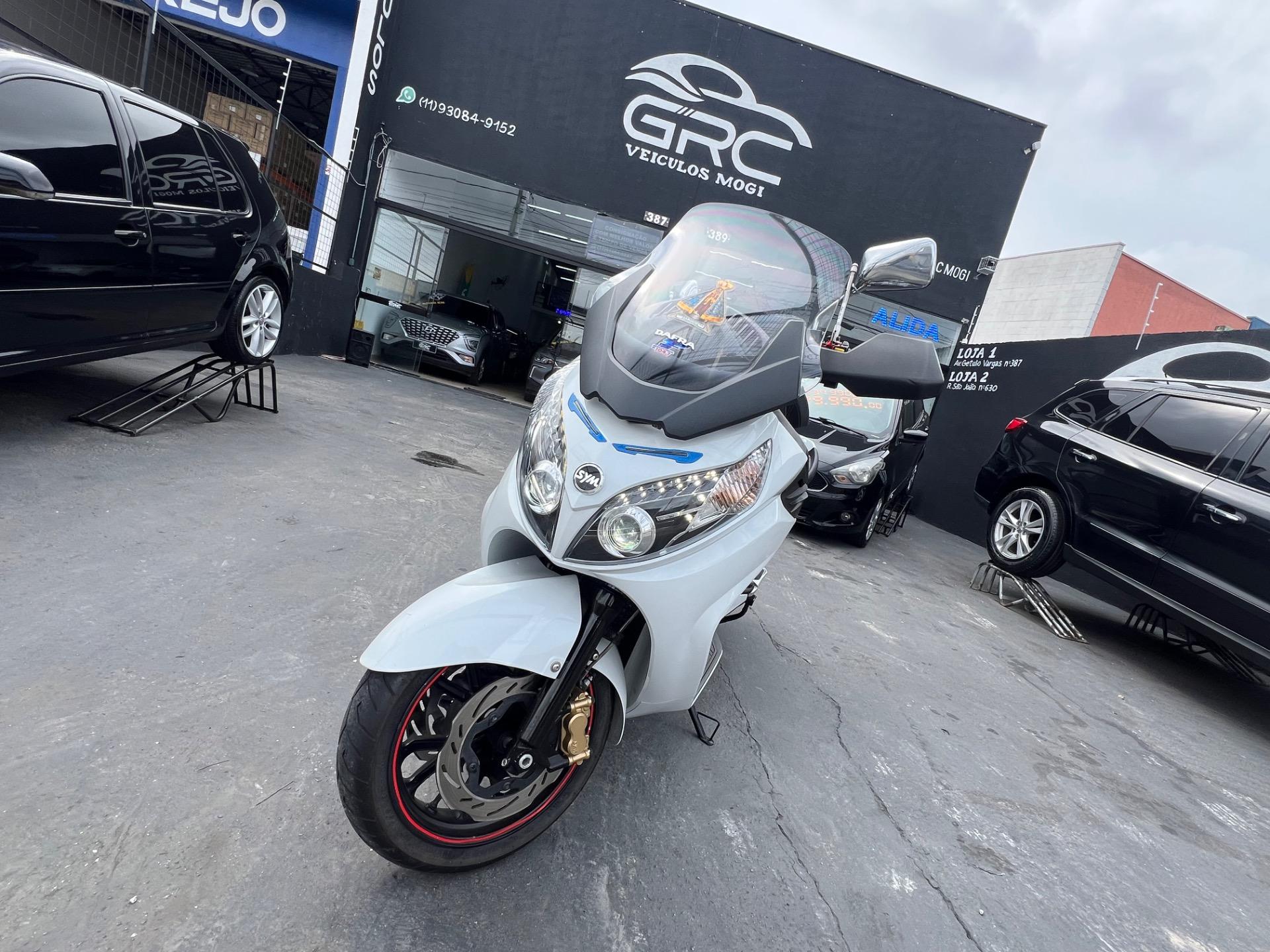 DAFRA Maxsym 400 - Foto