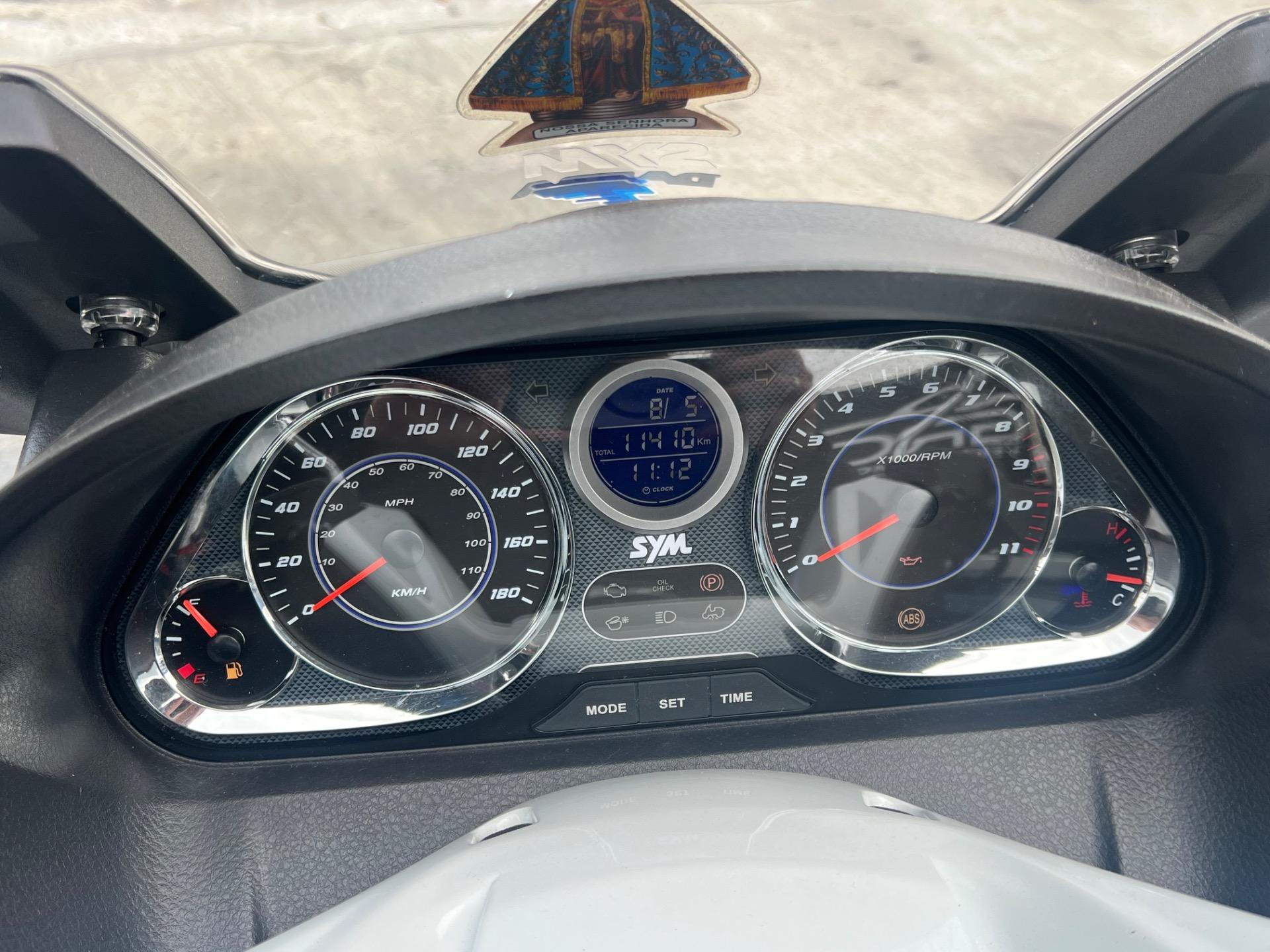 DAFRA Maxsym 400 - Foto