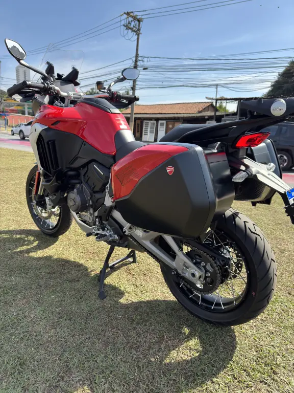 DUCATI Multistrada 1200 V4 - Foto