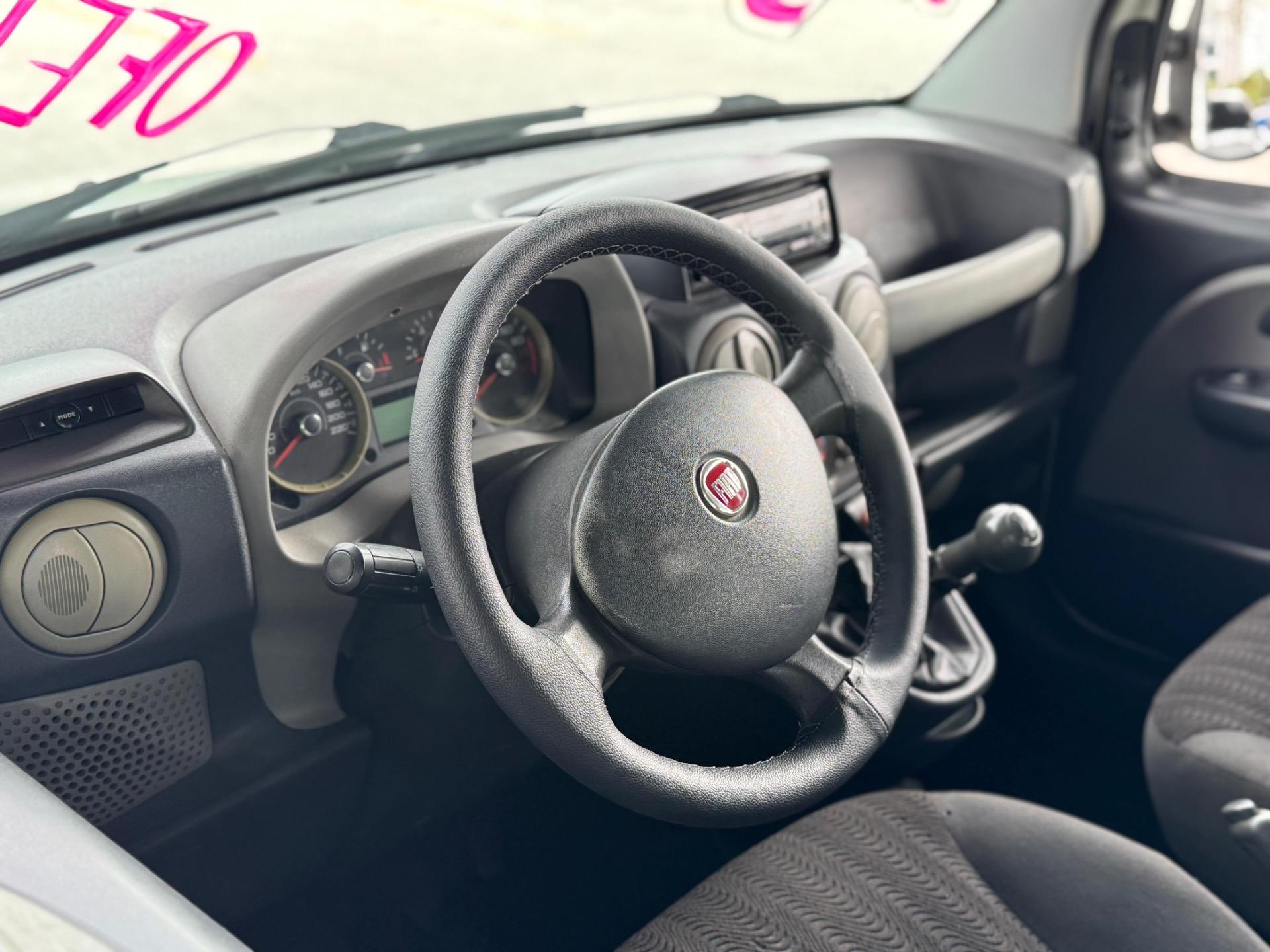 FIAT Doblo - Miniatura