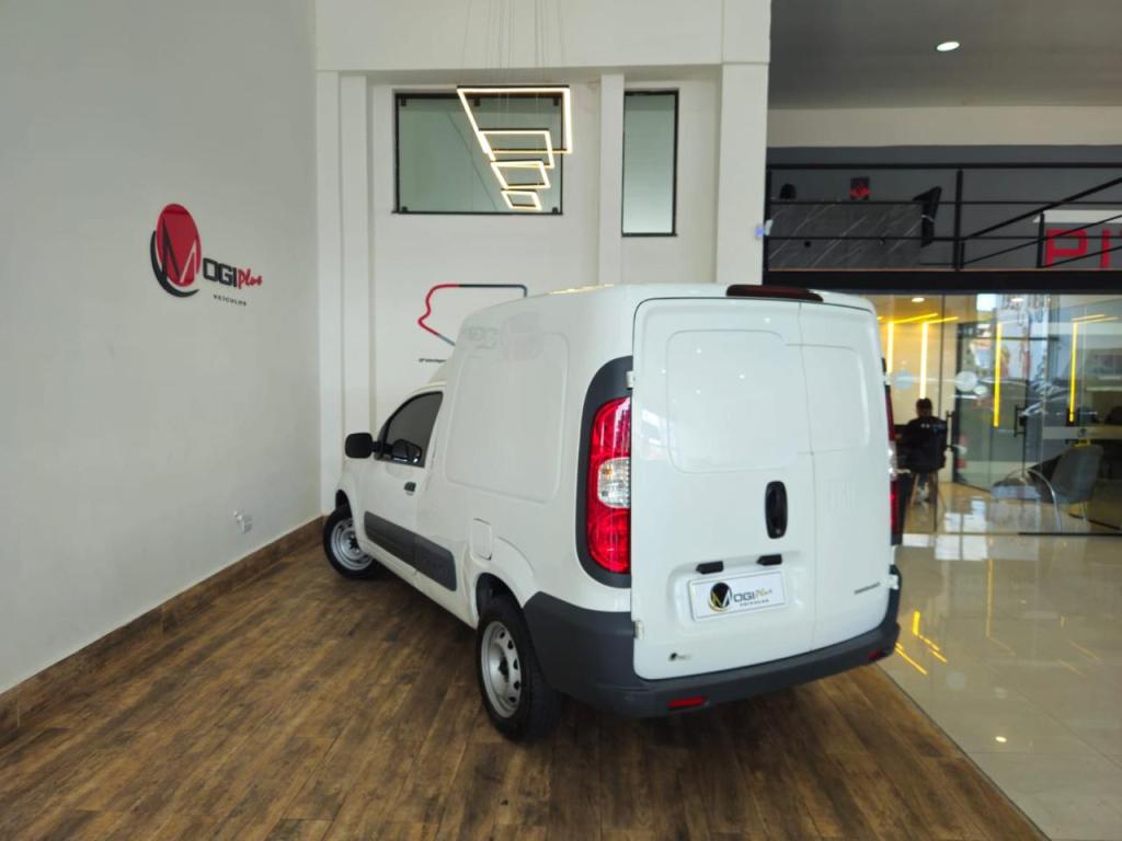 FIAT Fiorino Furgão - Foto