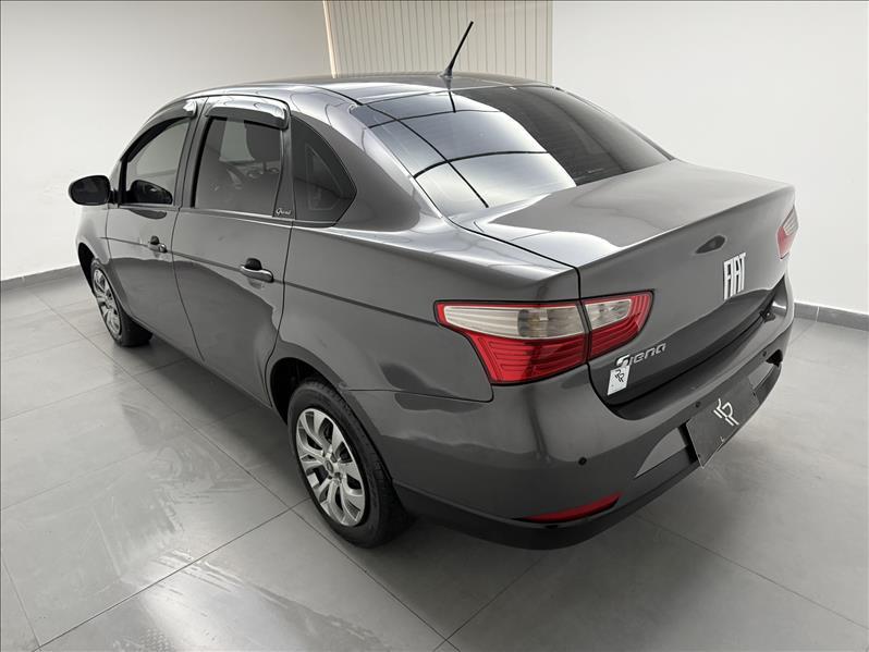 FIAT Grand Siena - Foto