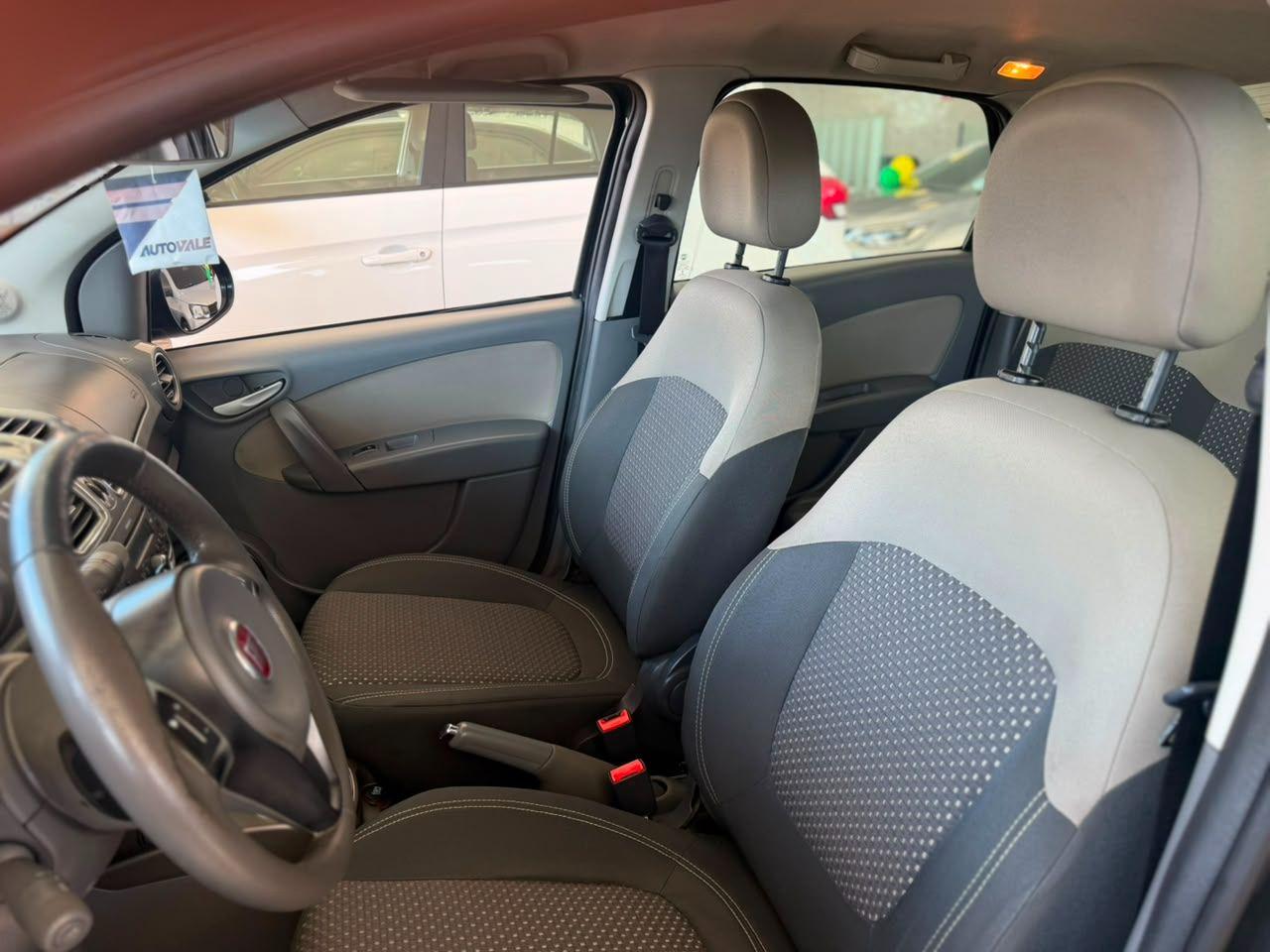 FIAT Grand Siena - Foto