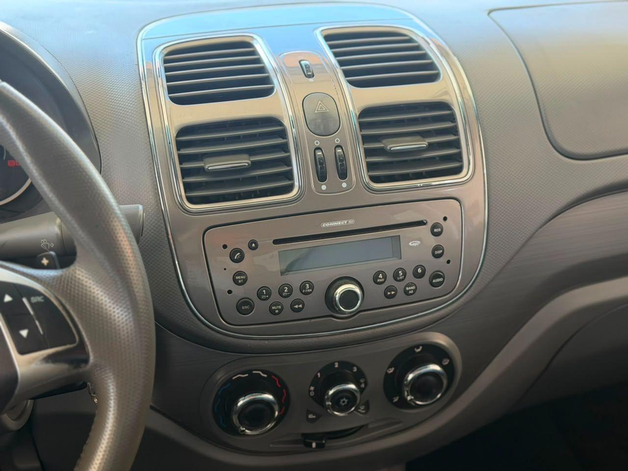 FIAT Grand Siena - Foto