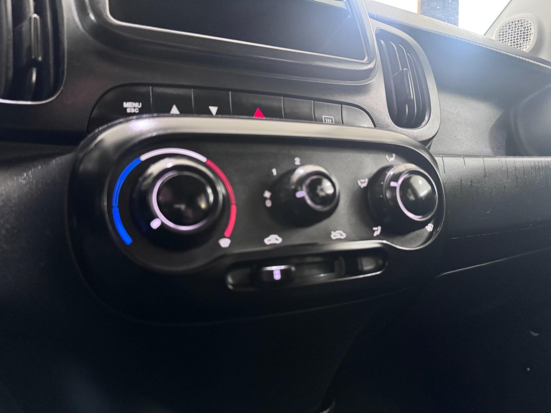 FIAT Mobi - Foto