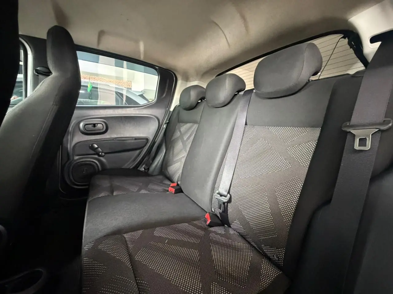 FIAT Mobi - Foto