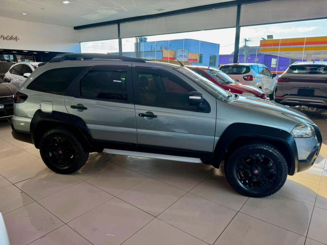 FIAT Palio Weekend - Foto