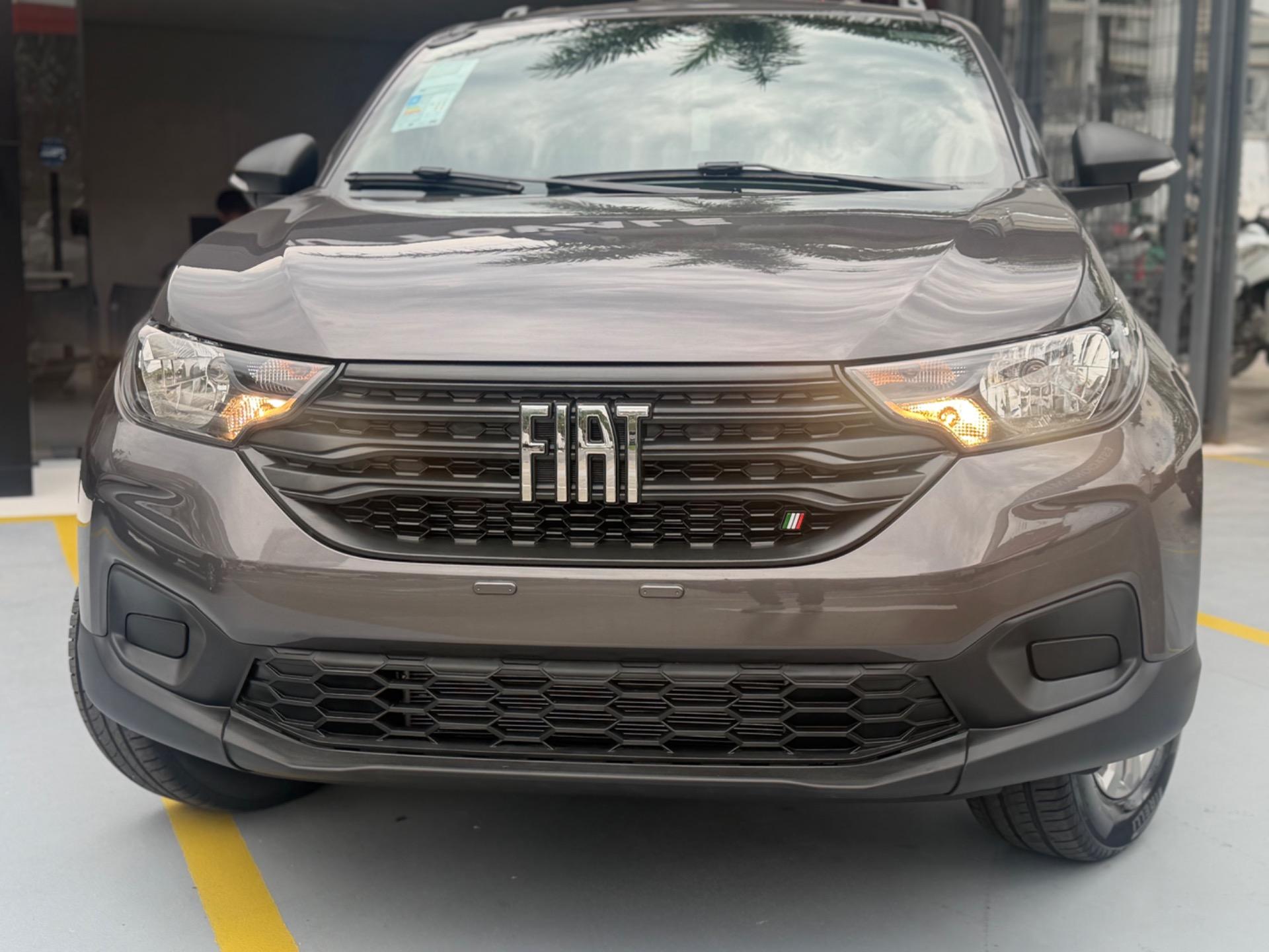 FIAT Strada - Foto