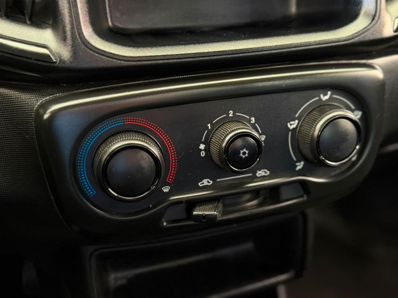 FIAT Strada - Foto