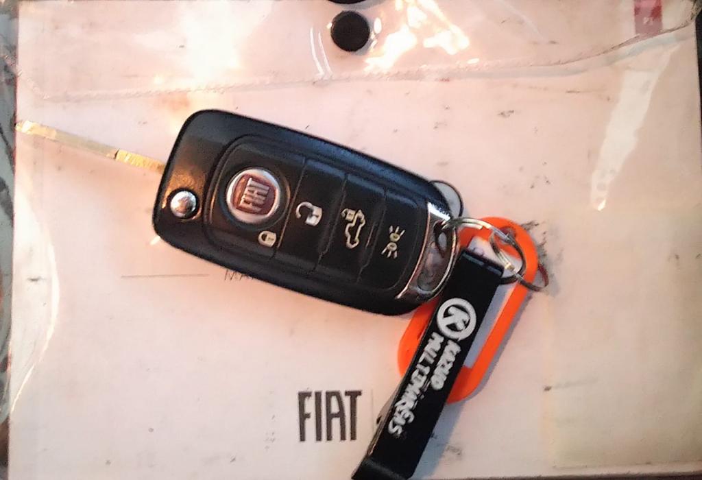 FIAT Toro - Miniatura