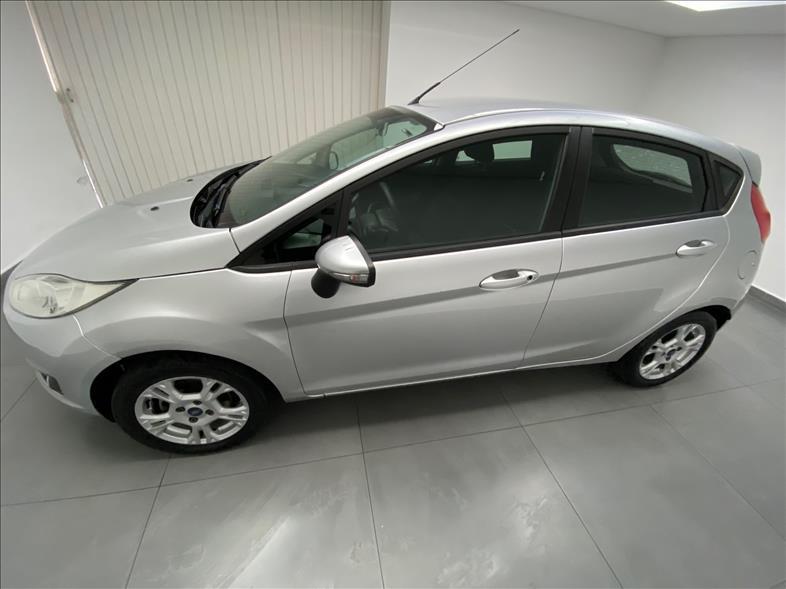 FORD Fiesta Hatch - Foto