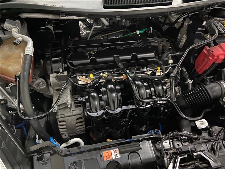 FORD Fiesta Hatch - Foto