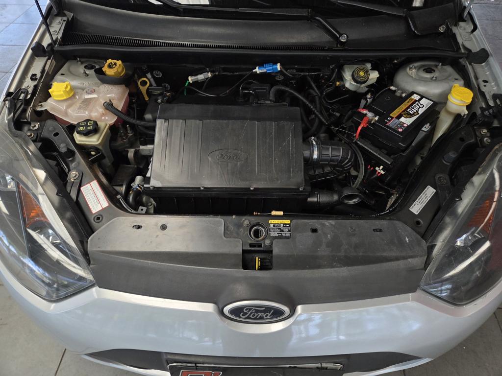 FORD Fiesta Hatch - Foto