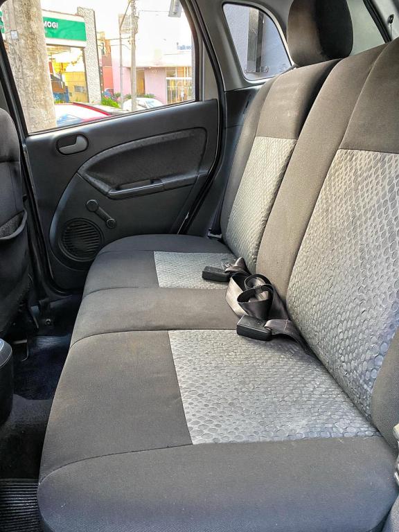 FORD Fiesta Hatch - Foto