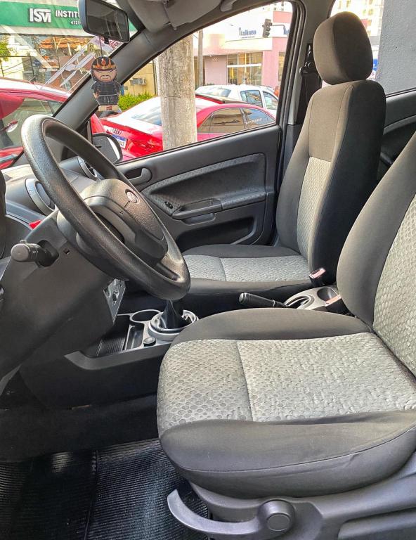 FORD Fiesta Hatch - Foto