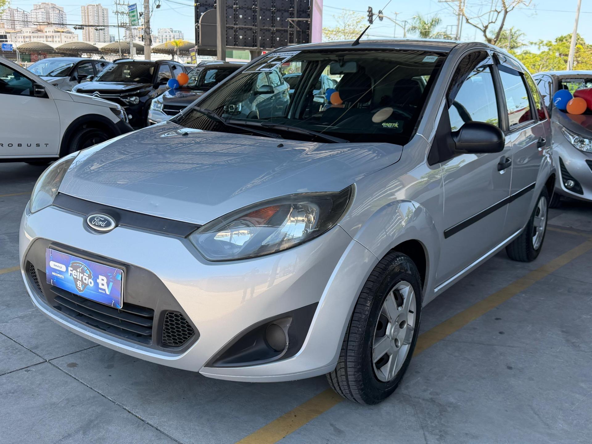 FORD Fiesta Hatch - Foto