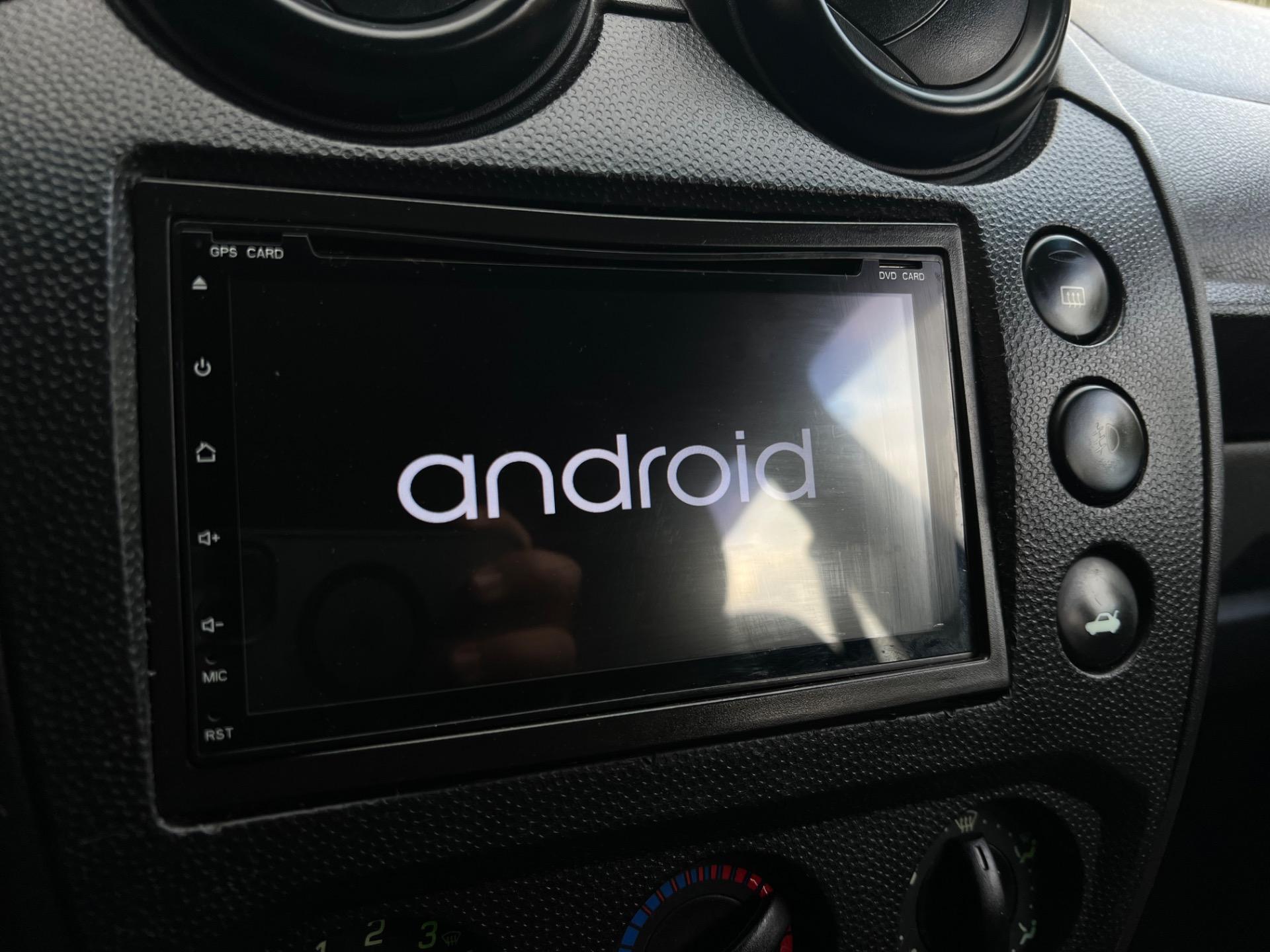 FORD Fiesta Hatch - Foto