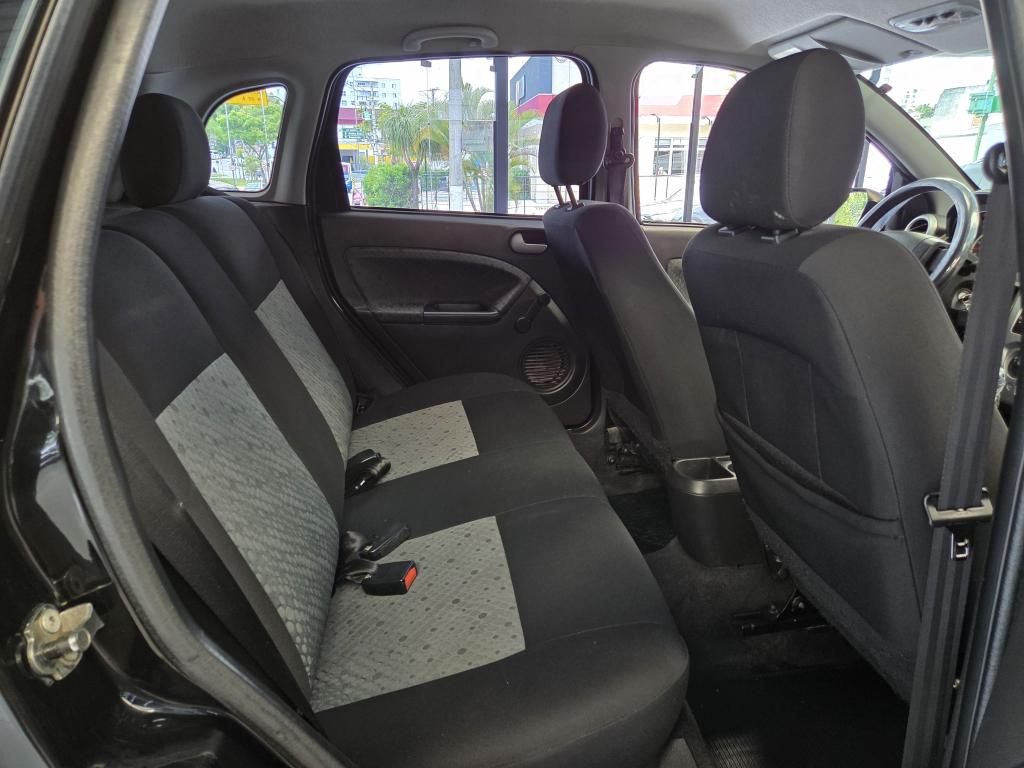 FORD Fiesta Hatch - Foto