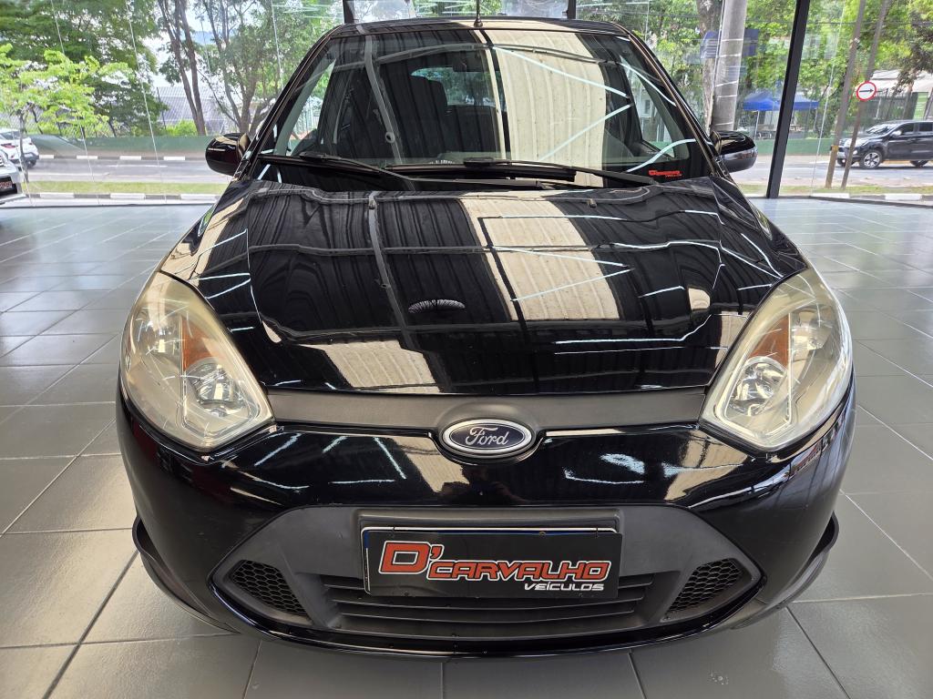 FORD Fiesta Hatch - Foto