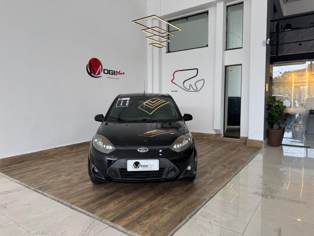 FORD Fiesta Hatch - Foto