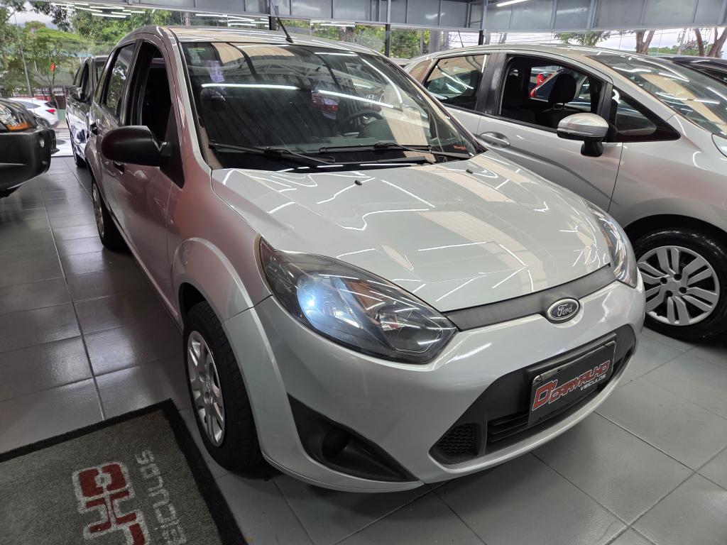 FORD Fiesta Hatch - Foto