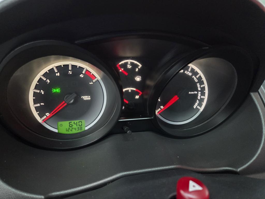 FORD Fiesta Hatch - Foto