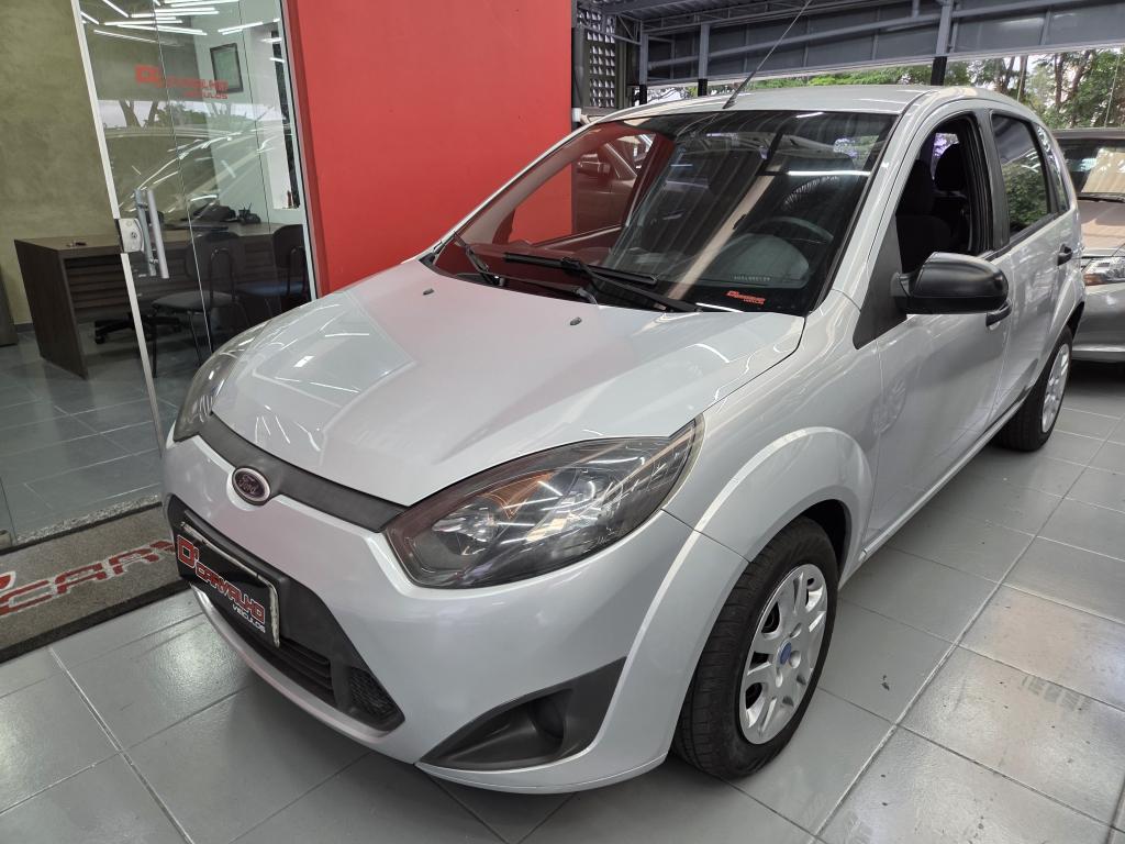 FORD Fiesta Hatch - Foto