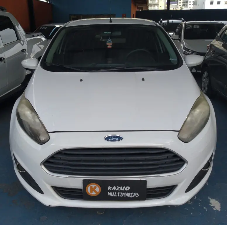FORD Fiesta Hatch - Foto