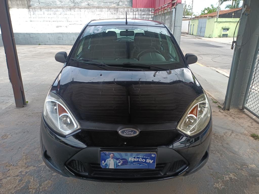 FORD Fiesta Hatch - Foto