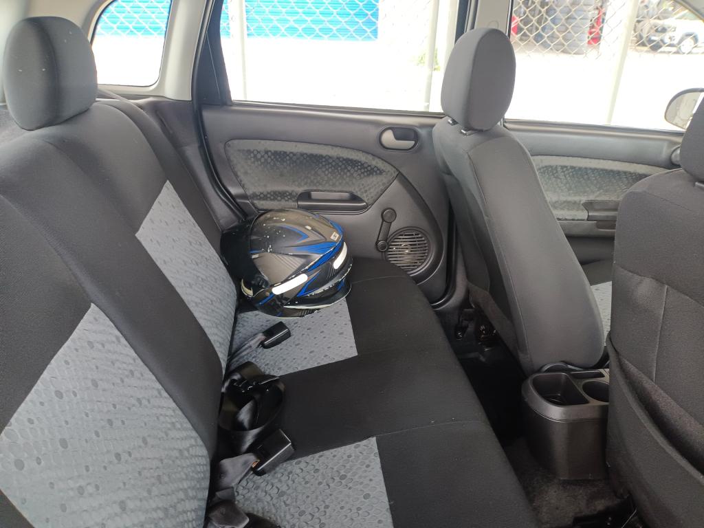 FORD Fiesta Hatch - Foto