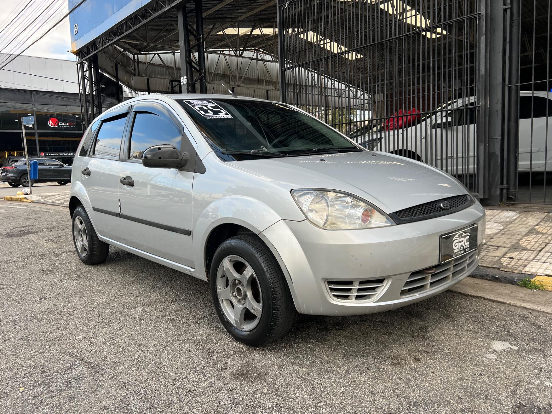 FORD Fiesta Hatch - Foto