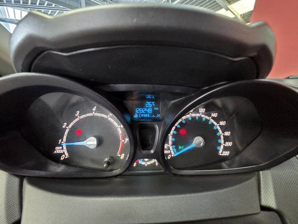 FORD Fiesta Hatch - Foto