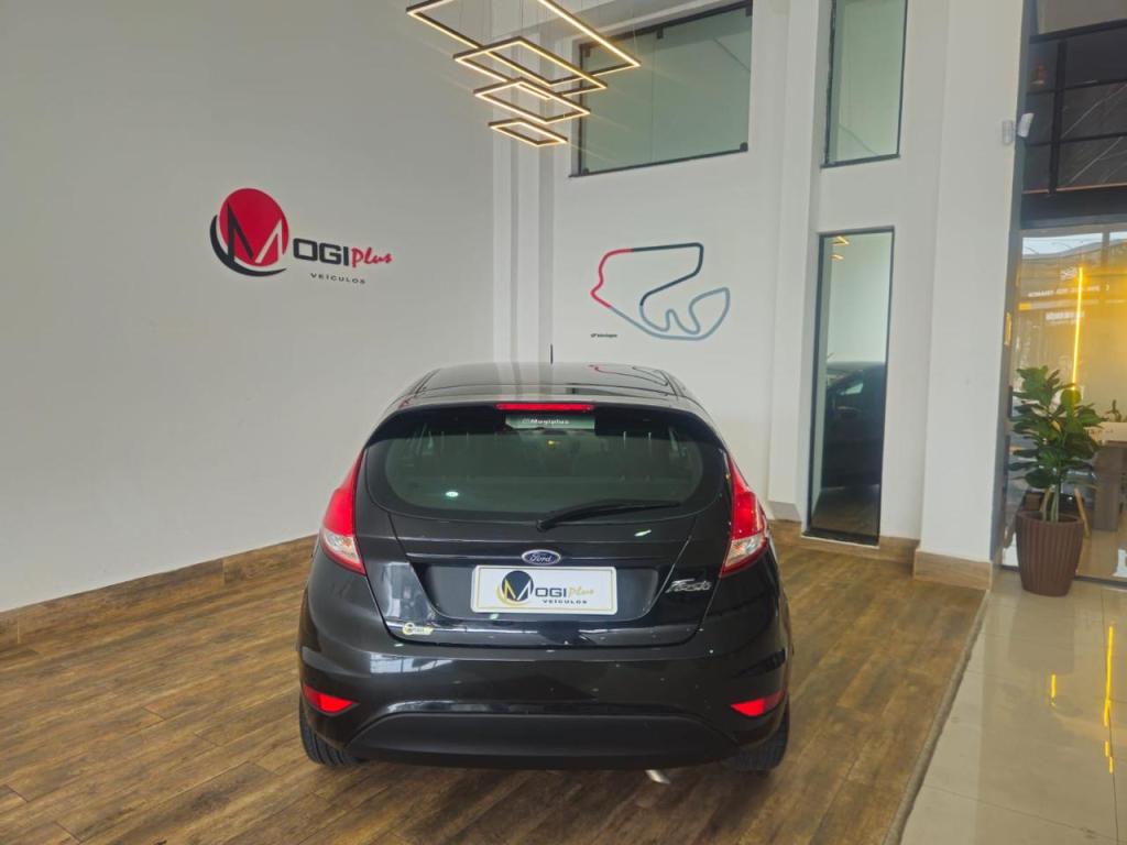 FORD Fiesta Hatch - Foto