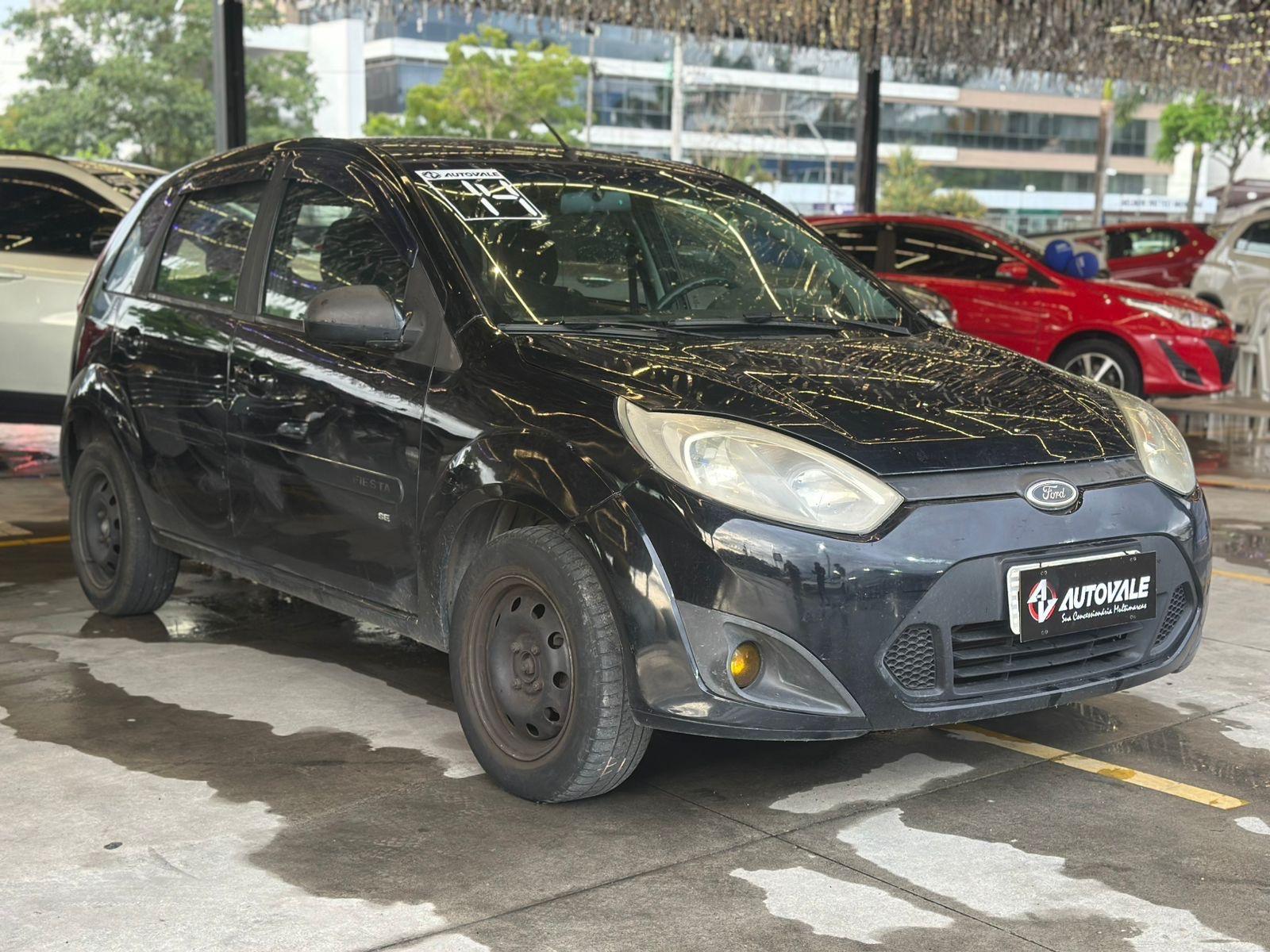 FORD Fiesta Hatch - Foto