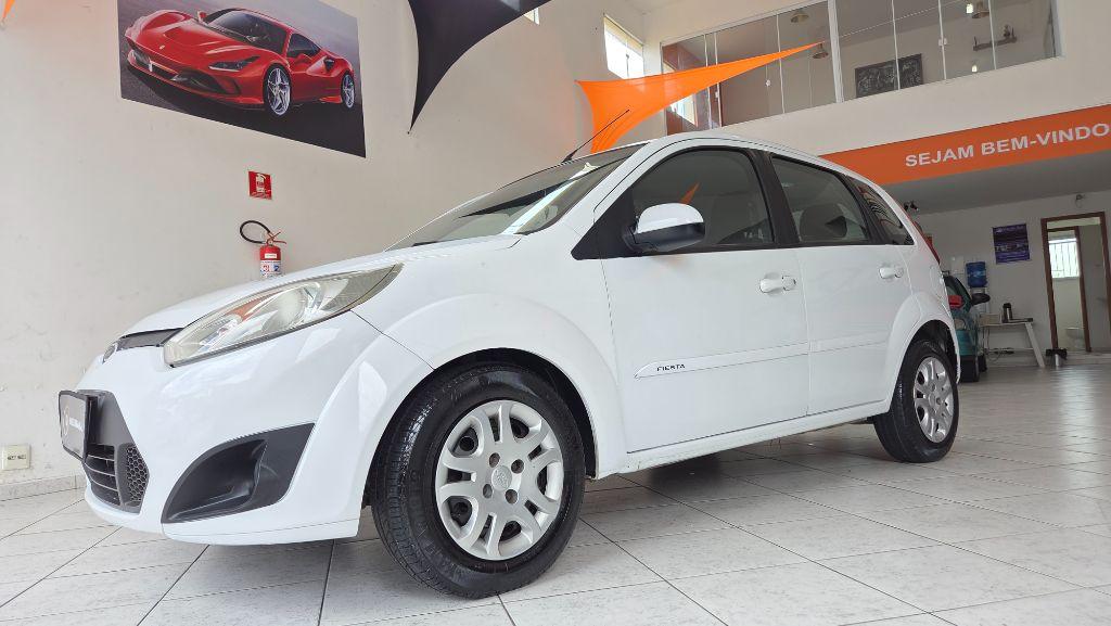 FORD Fiesta Hatch - Foto