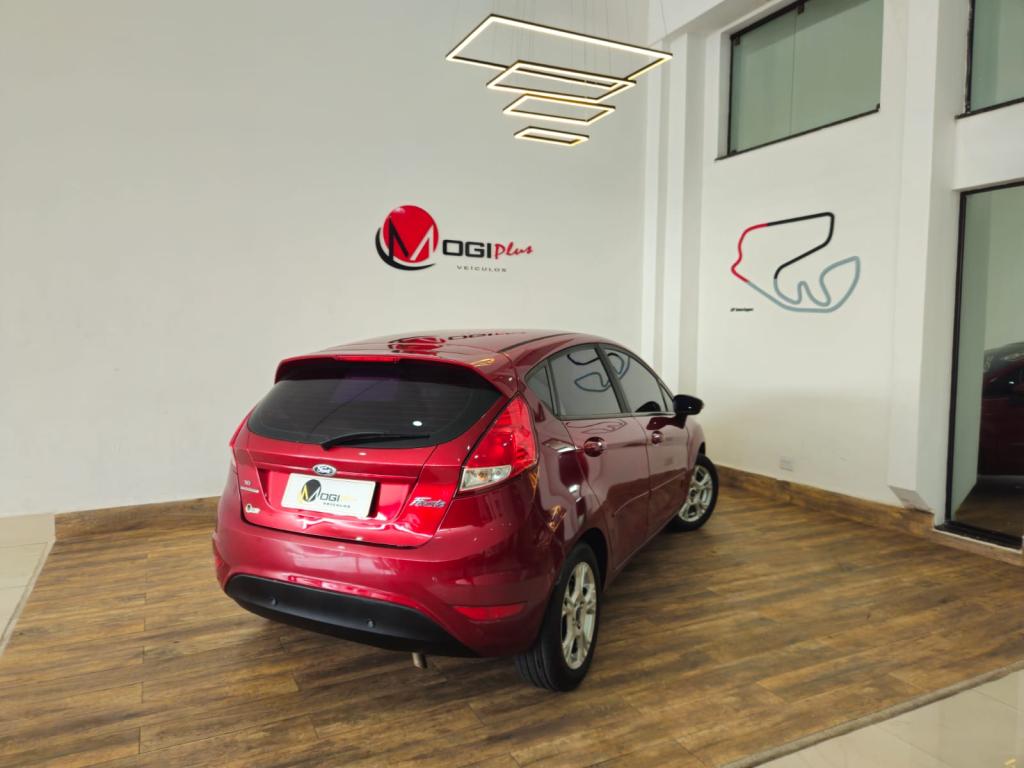 FORD Fiesta Hatch - Foto