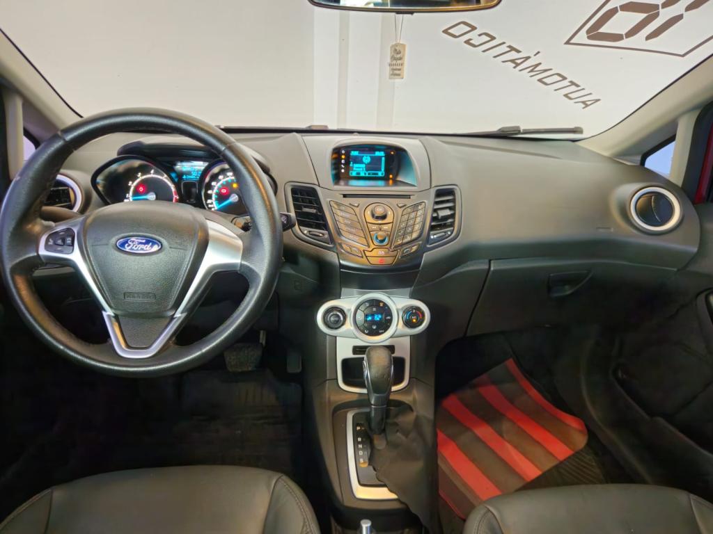 FORD Fiesta Hatch - Foto