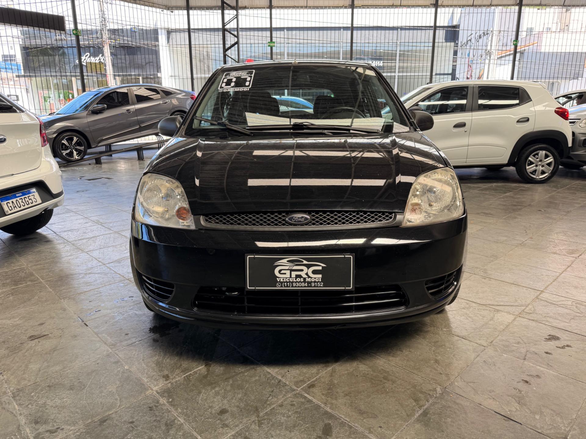 FORD Fiesta Hatch - Foto