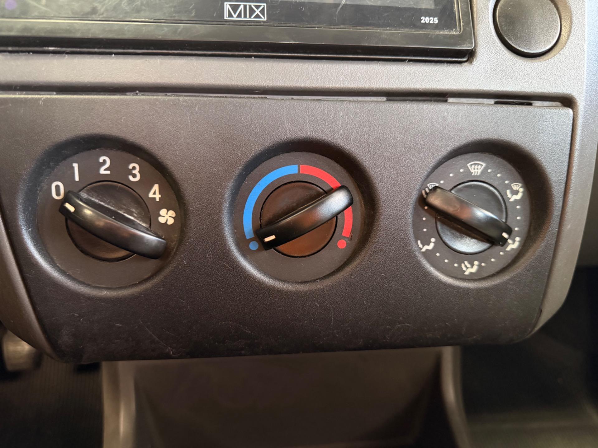 FORD Fiesta Hatch - Foto