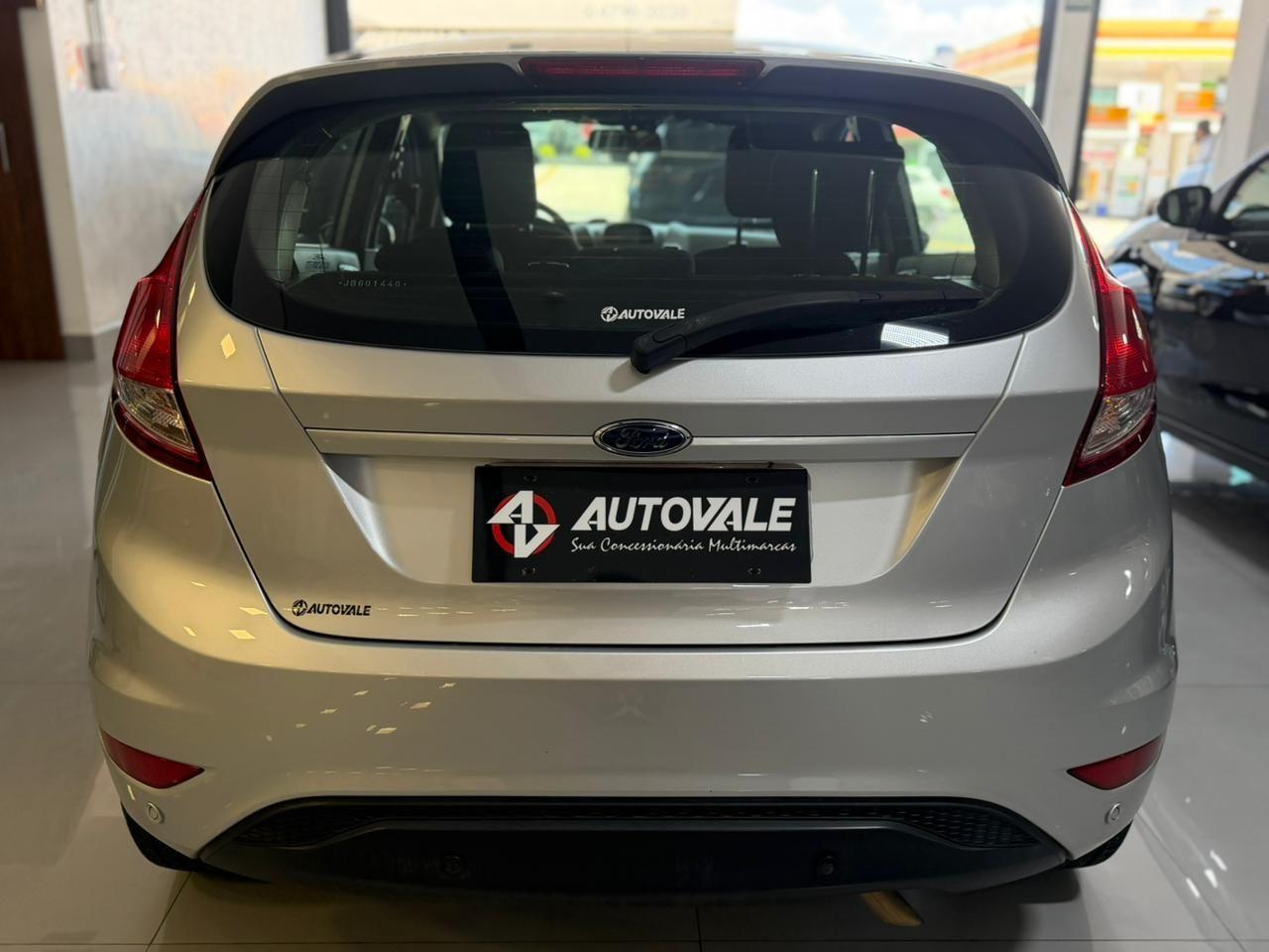 FORD Fiesta Hatch - Foto