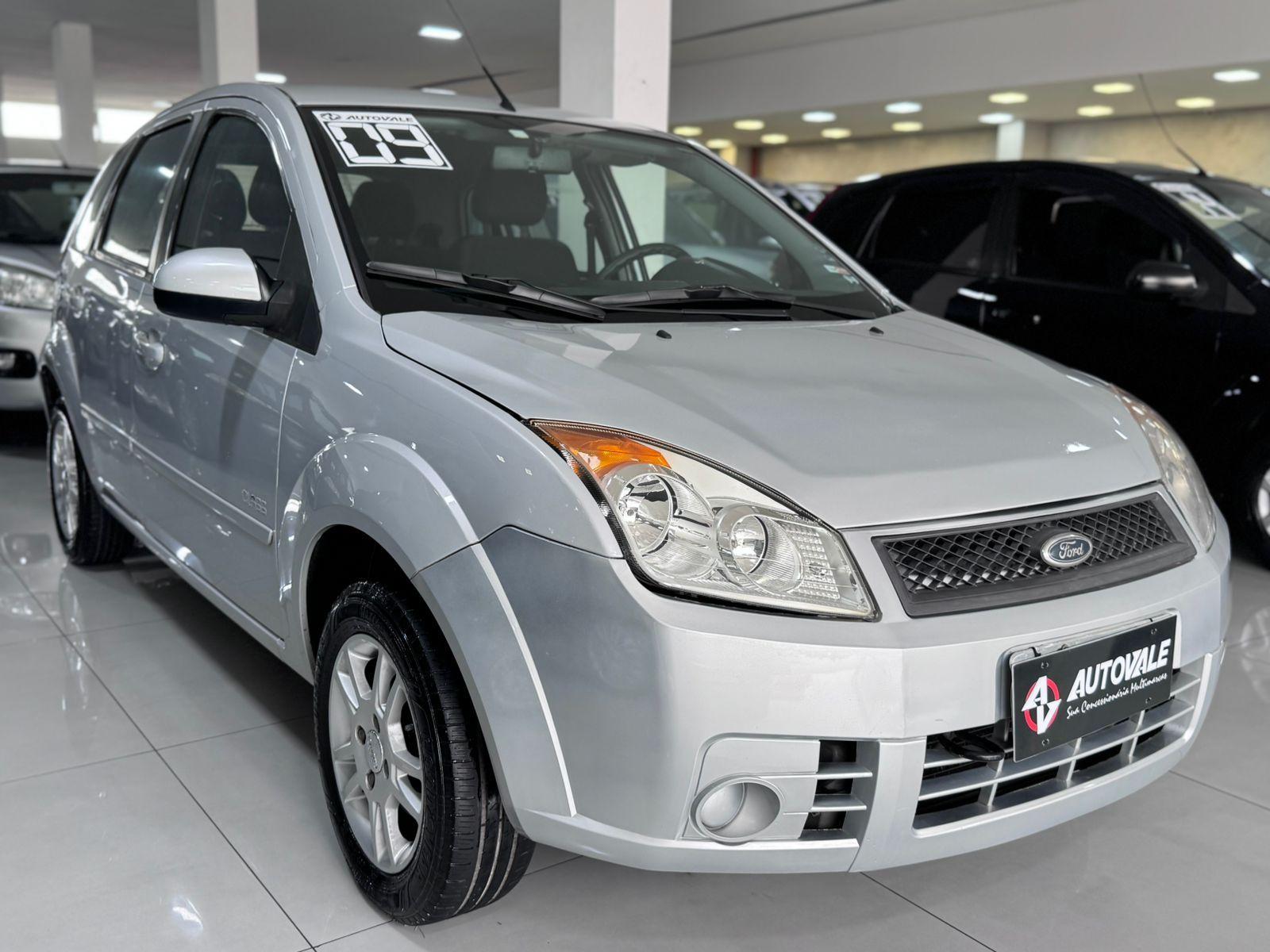 FORD Fiesta Hatch