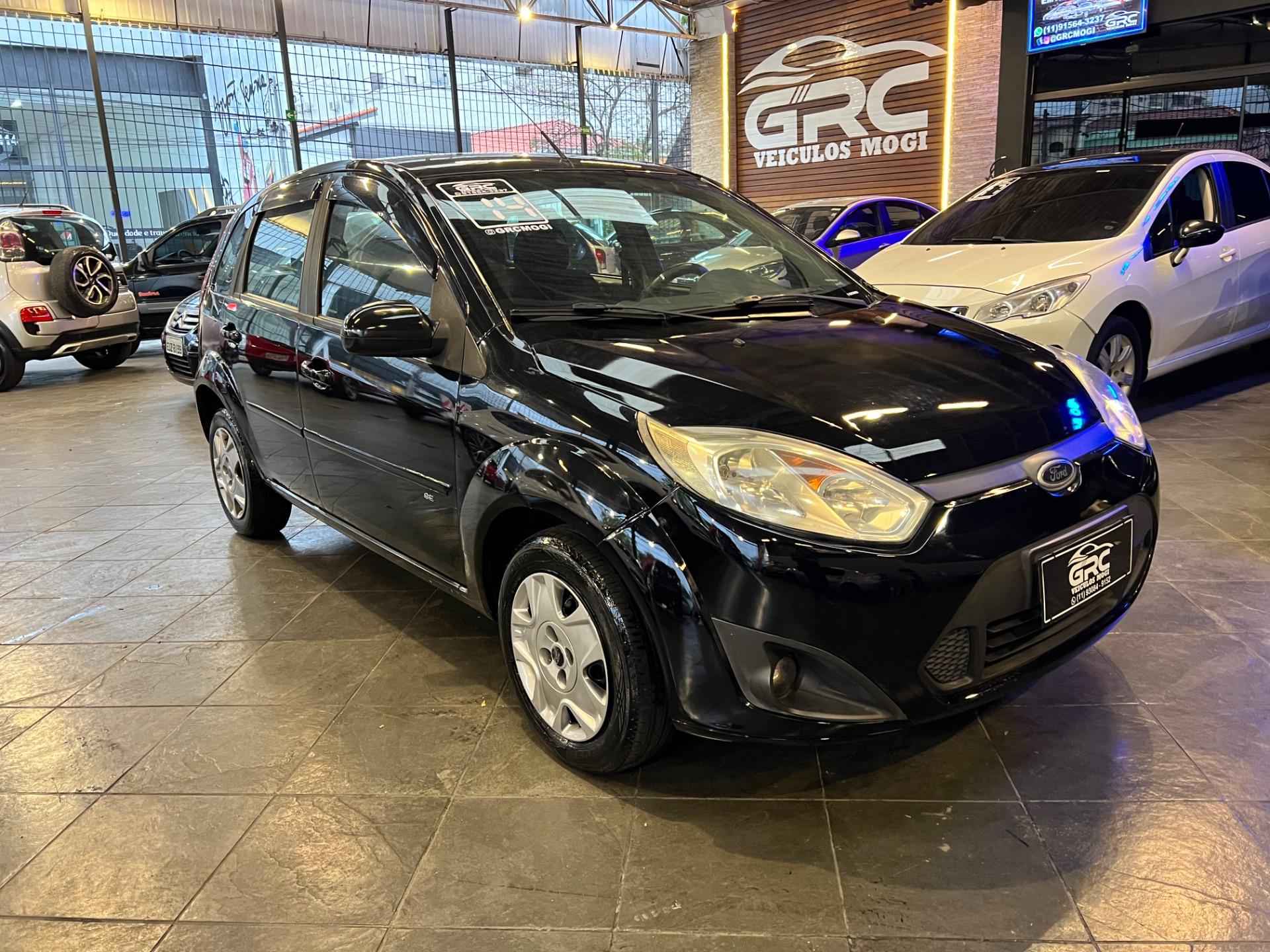 FORD Fiesta Hatch - Foto
