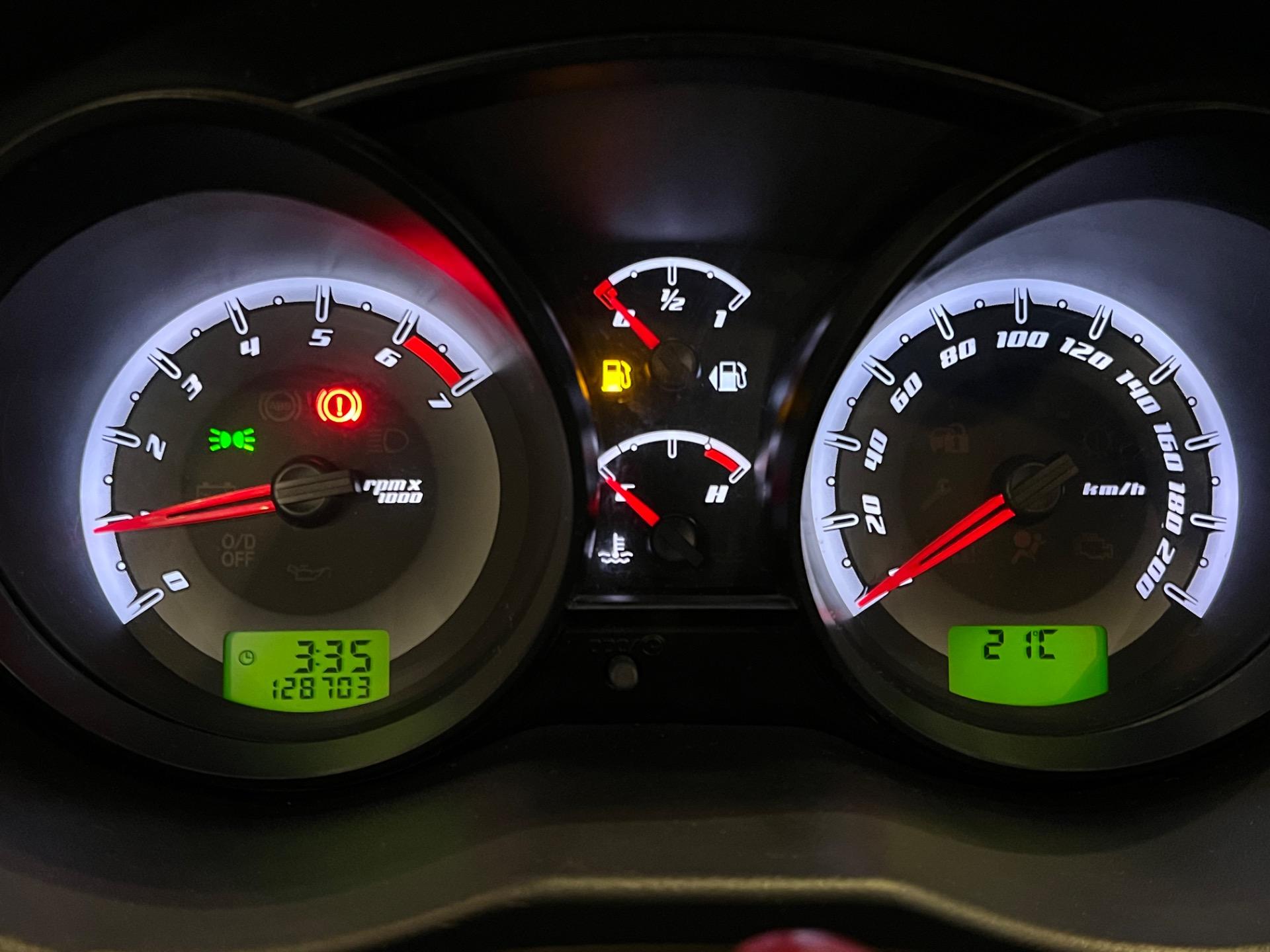 FORD Fiesta Hatch - Foto